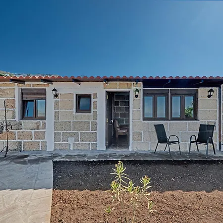 Casa Eyden Sunset View וילה ארונה